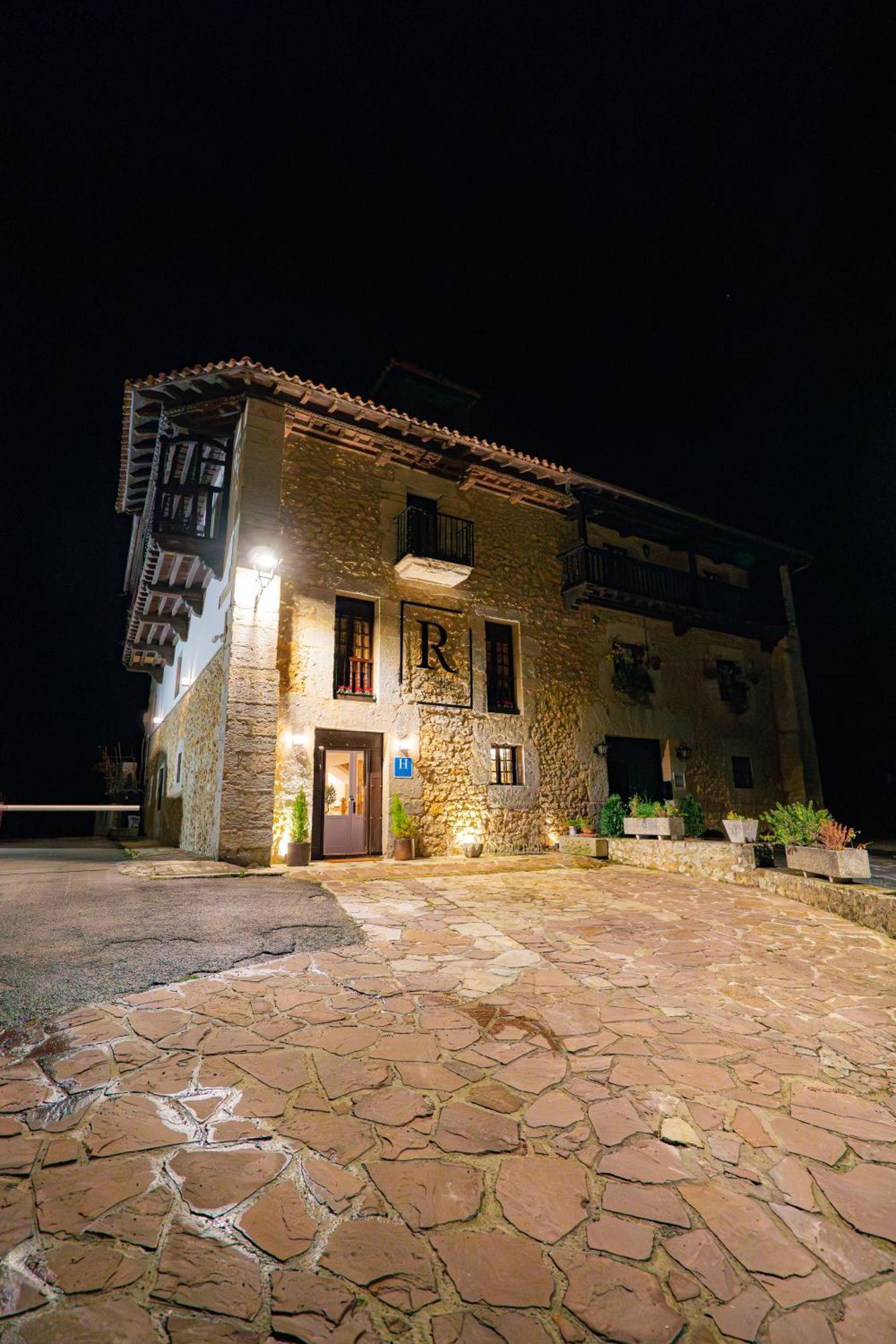 Hotel R Santillana Santillana del Mar Kültér fotó